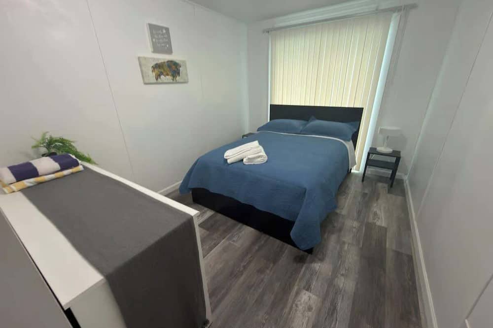 Altamonte Springs Apartment | Altamonte Springs Apartment: Pool w/Water