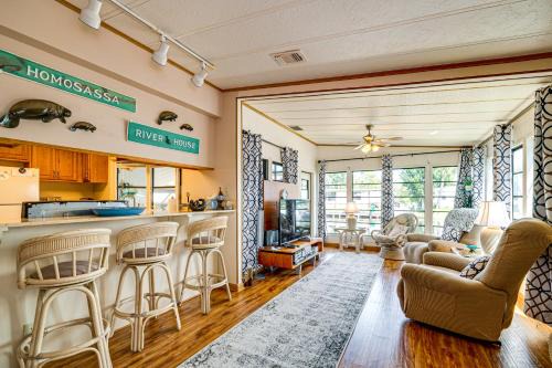 Homosassa House | Angler's Paradise! Homosassa River Retreat w/Dock