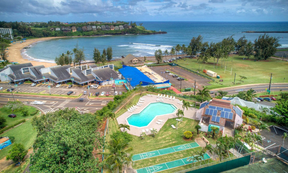 Nawiliwili Condo | Banyan Harbor #F71, Walk to Beach, Wifi, AC, Pool, Parking, Laundry