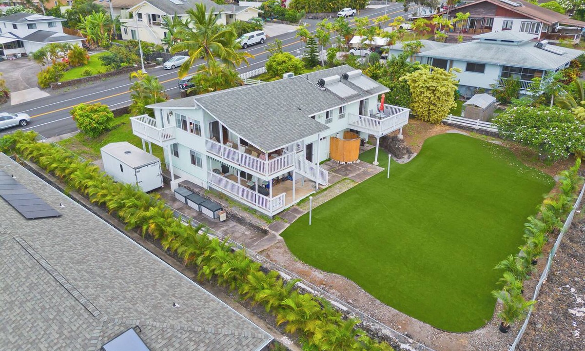 Kona Palisades House | Beautiful 6-bedroom house with panolamic sea view in charming Kailua-Kona.