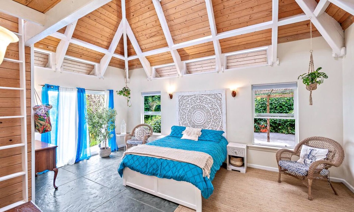 Holualoa Cottage | BLUE Mermaid's Cottage TA-038-749-9520-01