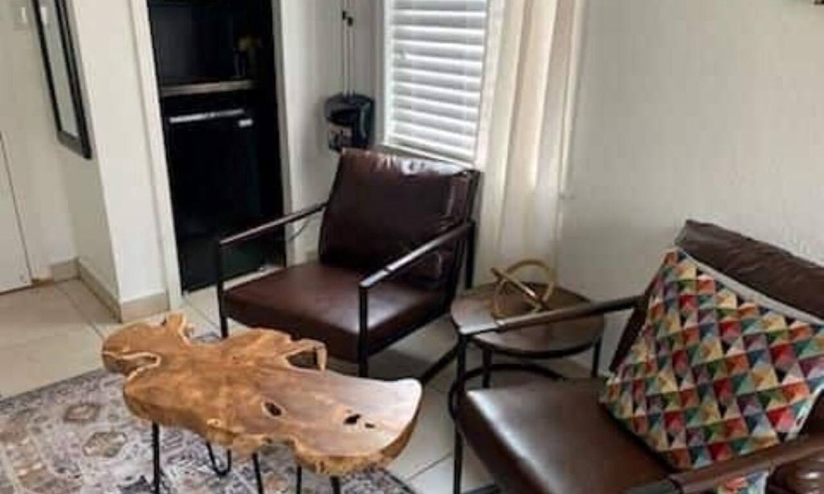 East Ybor Apartment | Charming Ybor Micro Unit. Steps from 7th Ave. #7