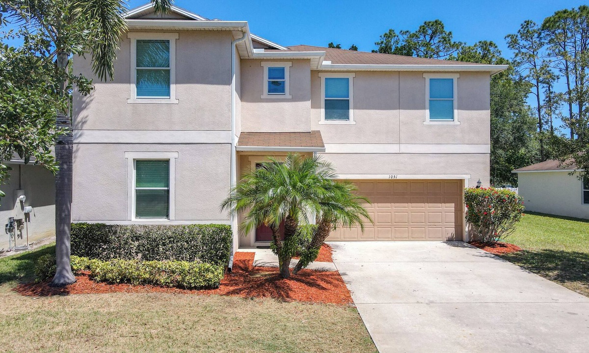 Crystal Cove House | Cost-effective pool home from 190/NT! NEAR Major theme parks