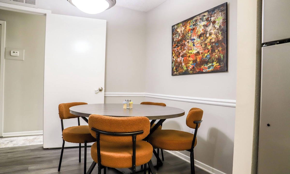 North Decatur Apartment | Cozy 1-bedroom apartment in perfect Decatur with pool and gym access. Near Emory
