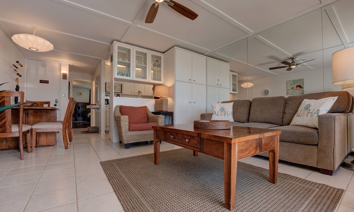 Napili Condo | Cozy Clean Quiet 1 BD 1BA with AC in Napili