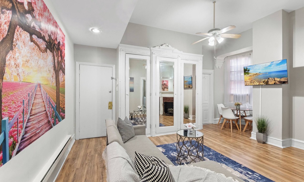 Gayborhood Apartment | Deluxe and Premium flat in center city
