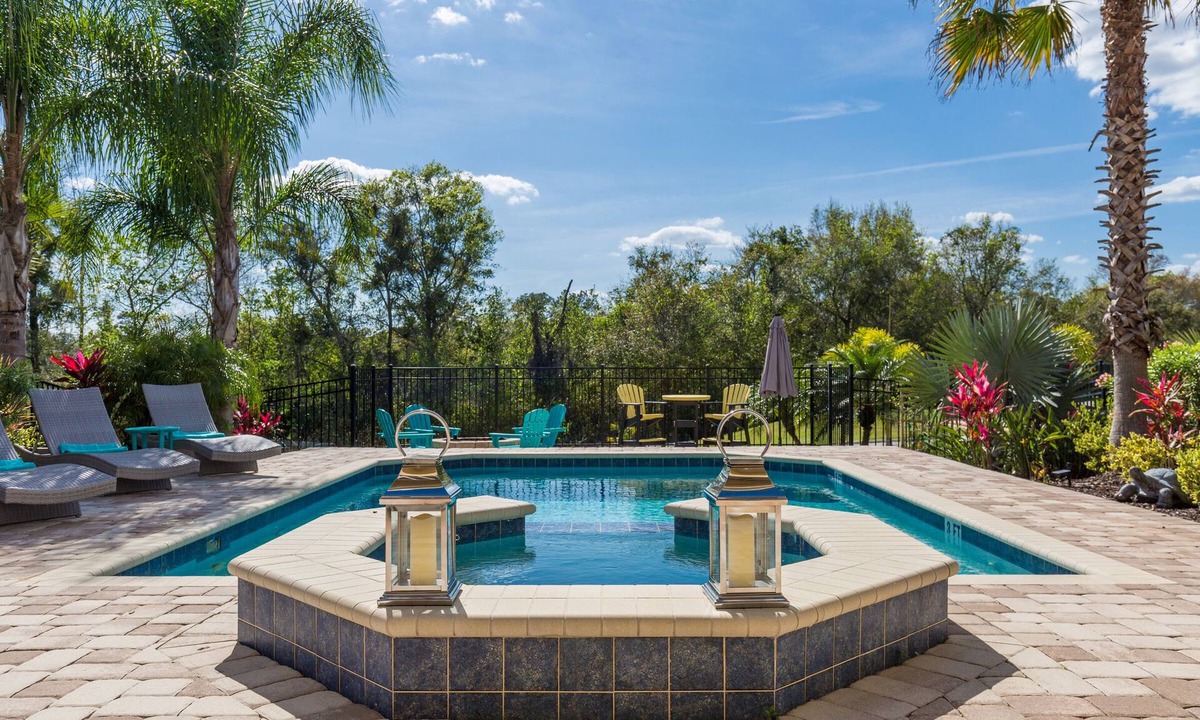 Reunion Villa | Designed for Vacation | 5BR Cozy Home w/Private Pool, Theater, Arcade, and Themed Rooms Near Disney