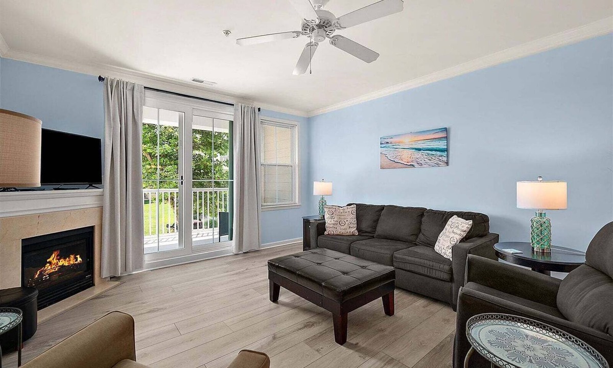 Sunset Island Condo | Fountain Drive-3 Bedroom Sunset Island Condo with Outdoor Pool & Private Beach!