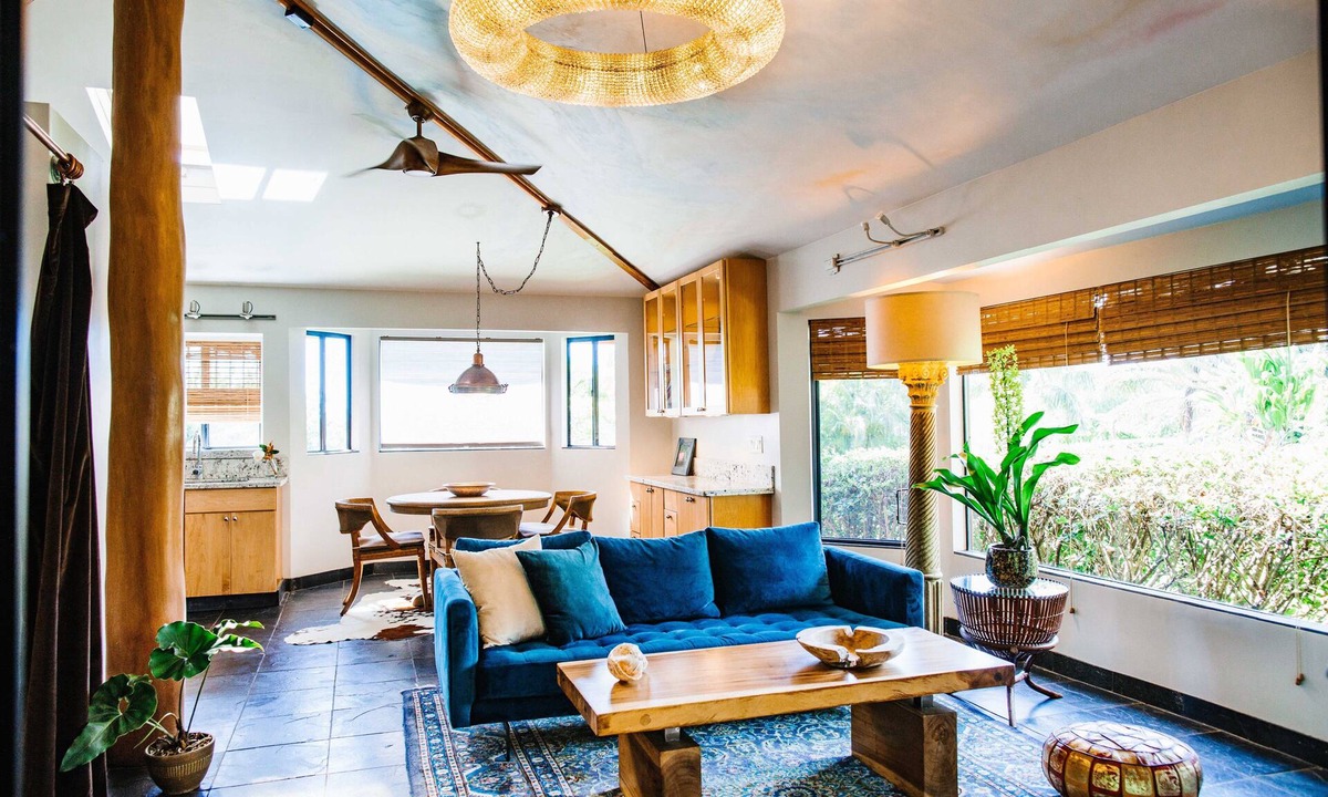 Pupukea House | Haleiwa Jungle Bungalow . Located above Waimea Bay/North Shore of Oahu
