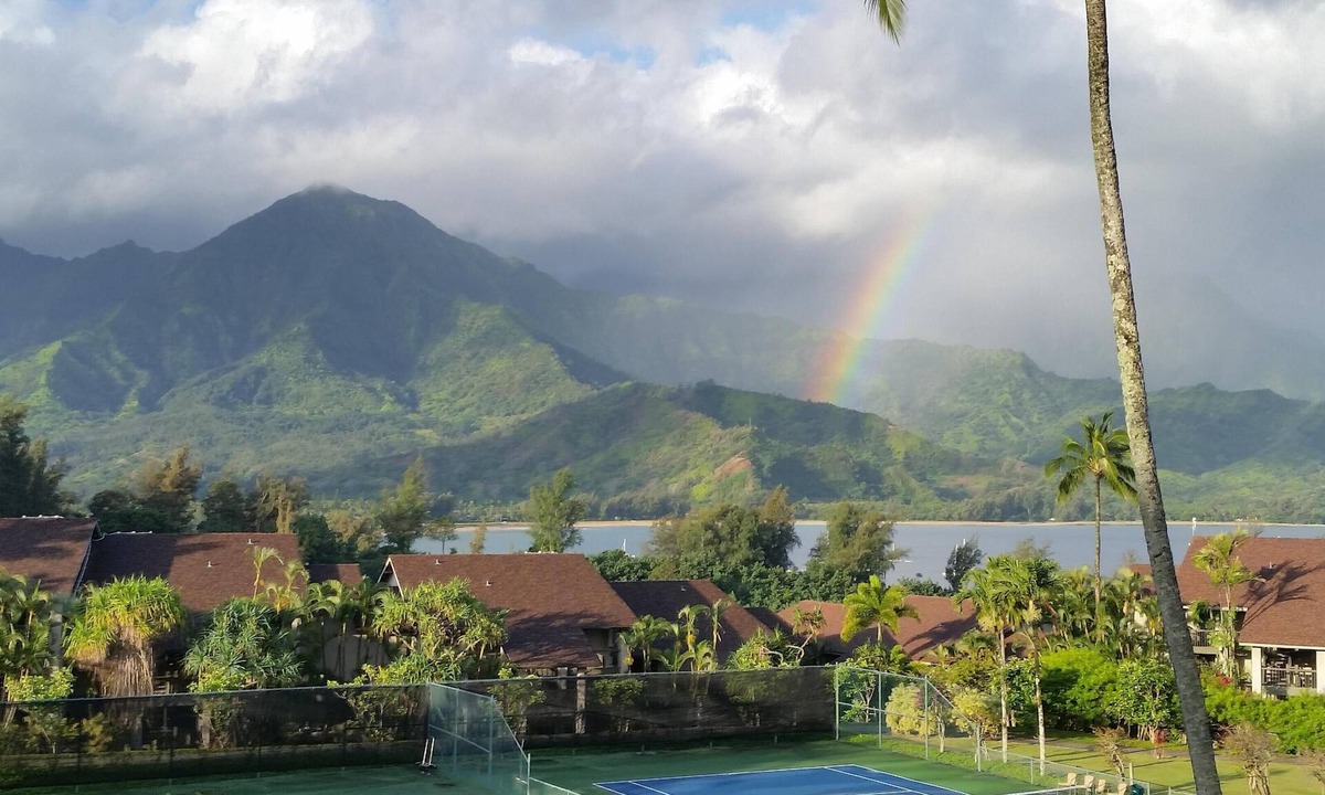Princeville Apartment | HanaleiBayRESORT2312, 199.00 8/16-18 or269.00 8/22-26BlowOutSalBeachFront 10Star
