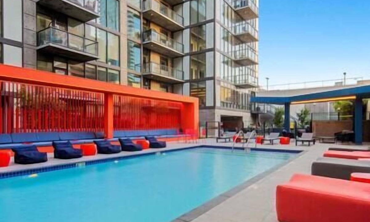 Downtown Los Angeles Apartment | Highrise 2b 2b Apartment Conv Center-Heart Of Downtown LA