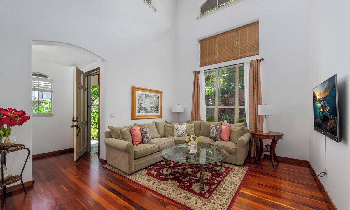 Kamuela House | Includes Mauna Lani Beach Club. Fairways at Mauna Lani 201
