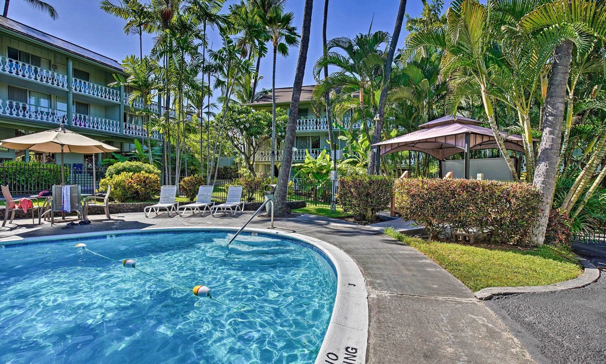 Historic Kailua Village Condo | Kailua-Kona Group Getaway: 5-Unit Bundle!