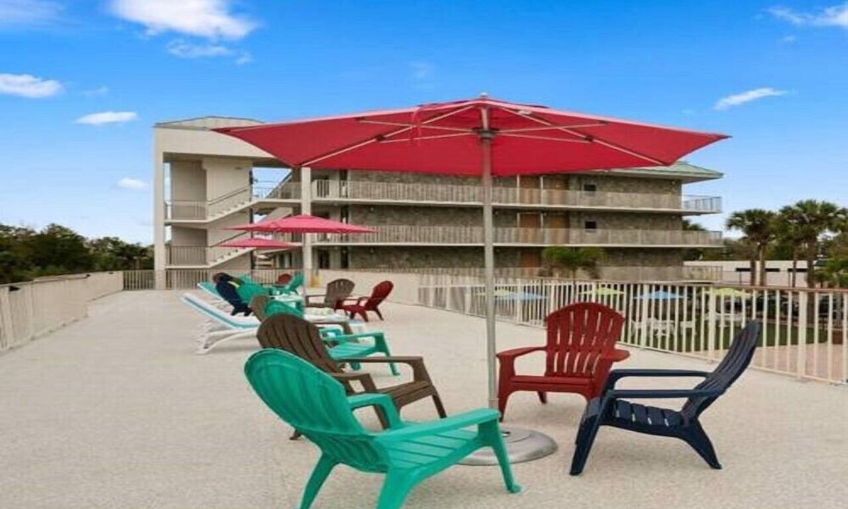 Historic Downtown Kissimmee Hotel | Kissimmee Ideal Room with 2 DBL Beds & Fitness Center