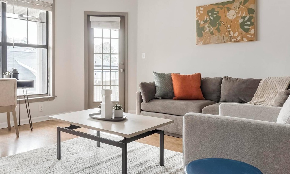 Piedmont Heights Apartment | Landing | Modern 2BD, Courtyard, Pool