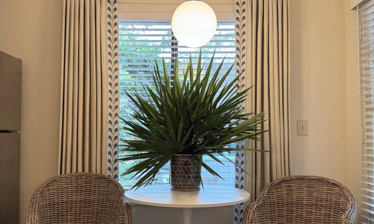 Saint Simons Heights Cottage | Little Live Oak Cottage 1-bedroom cottage on Saint Simons