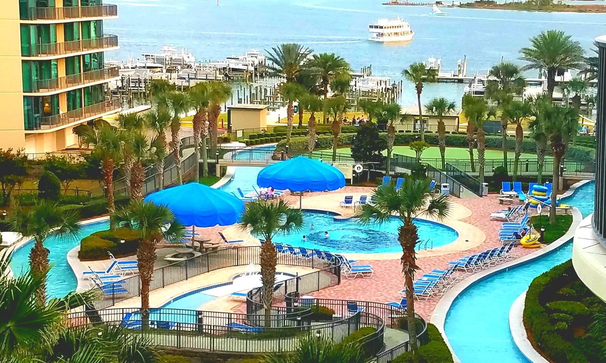 Orange Beach Condo | LOW RATES DATES LEFT AUG 23-26,SEP18-26 POOL,LAZY RIVER,FREE BOAT SLIP