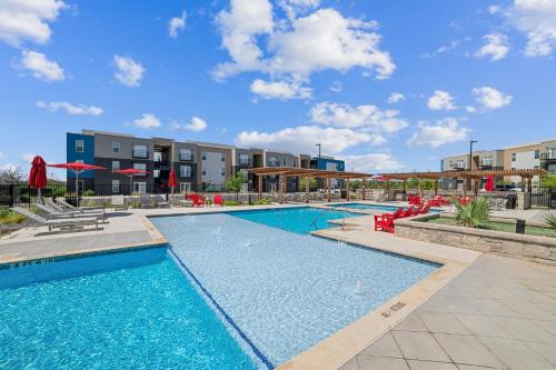 Marble Falls Apartment | Luxe New Marble Falls Oasis - Mins to Hospital!
