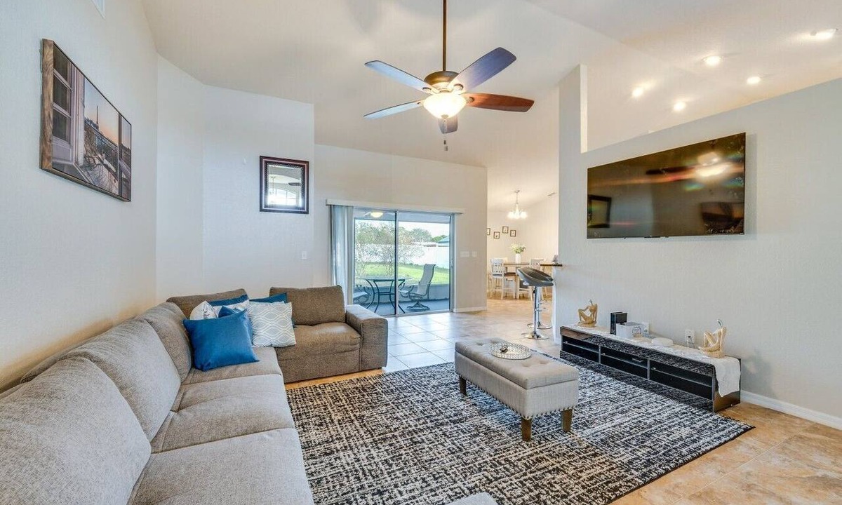 Davenport House | Merrimack Place - Spacious Family Retreat Near Disney – Davenport, Florida