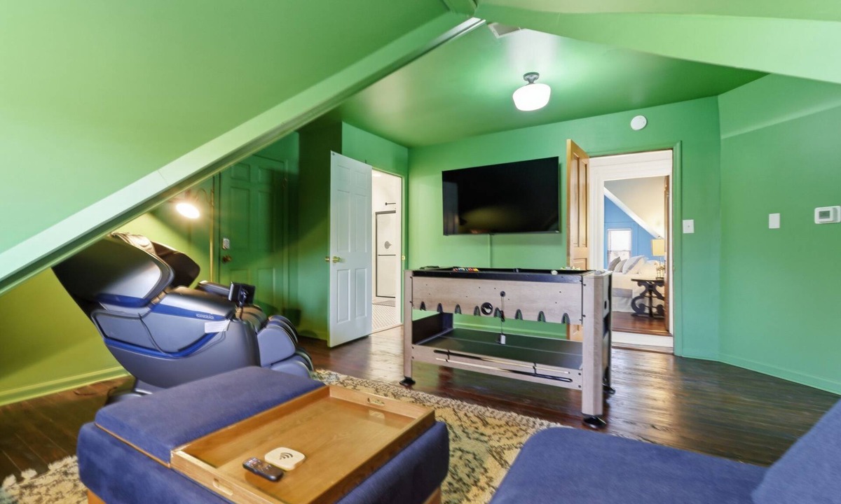 Georgetown House | Mulberry Manor/Sauna/EV Charger/Massage Chair/Horse Park 7mi/Ark 35mi/Downtown