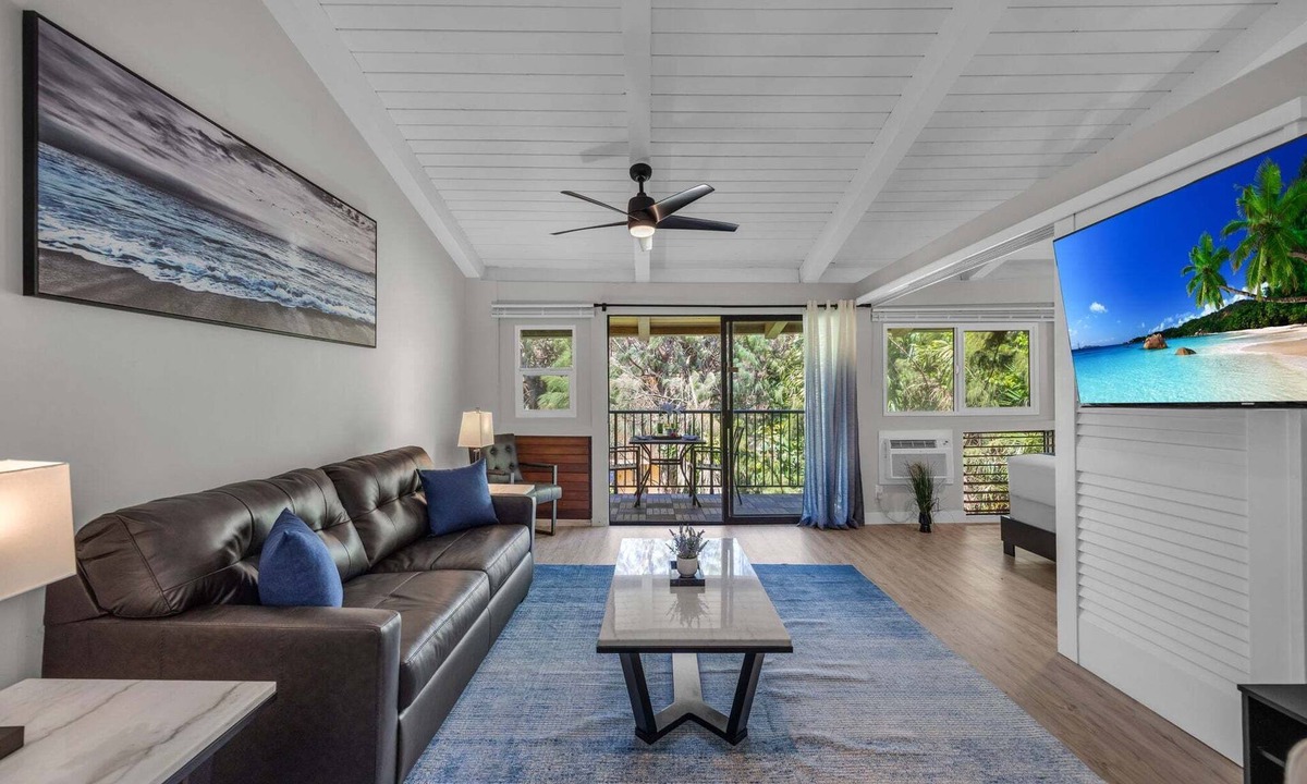 Maalaea Condo | New Listing! Beautifully designed sunlit getaway