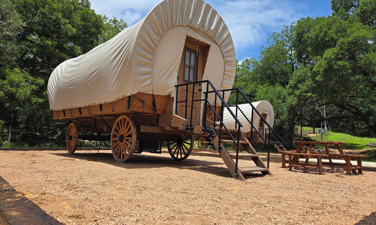 New Braunfels Resort | Pioneer Wagon with AC in quaint New Braunfels here at the Summit Resort