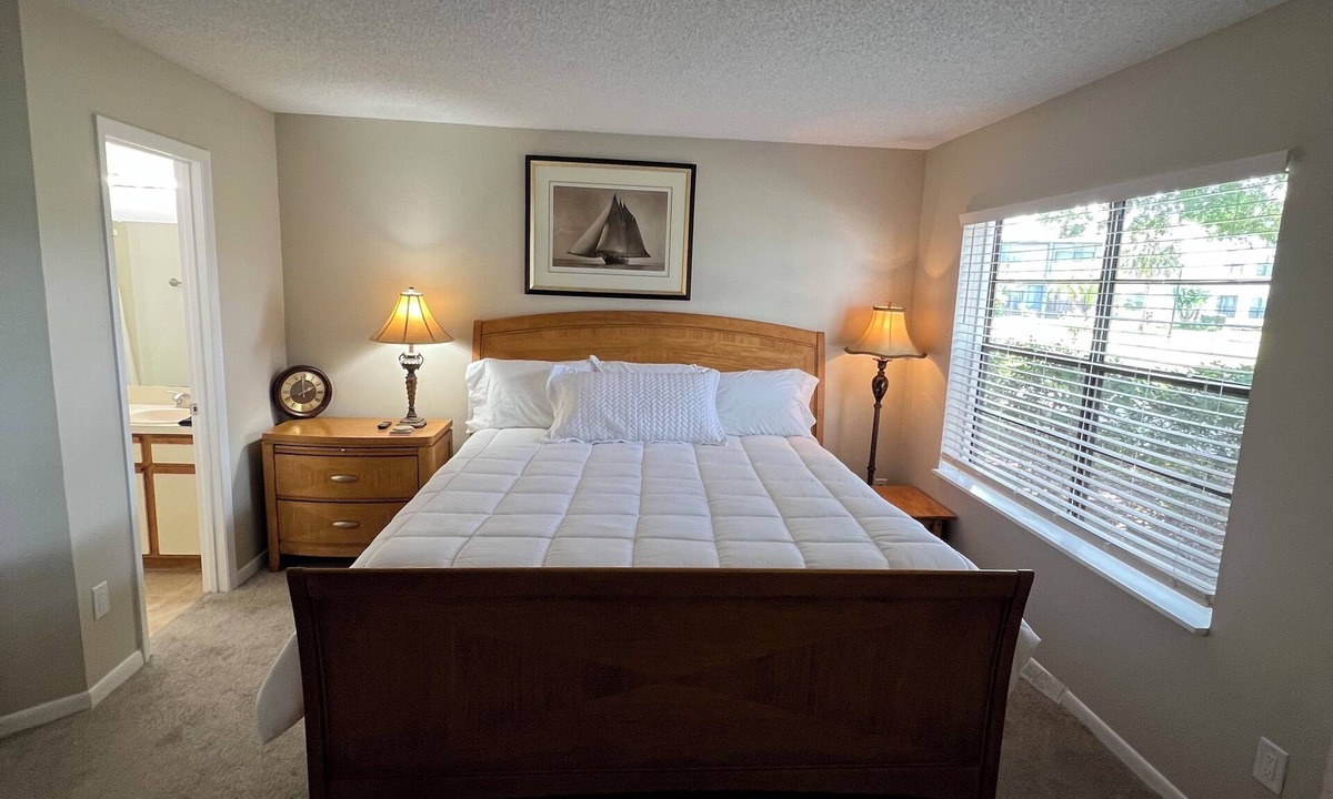 Ventura Condo | Pool, hot tub, golf, tennis, fitness center, WIFI, 1st Floor condo