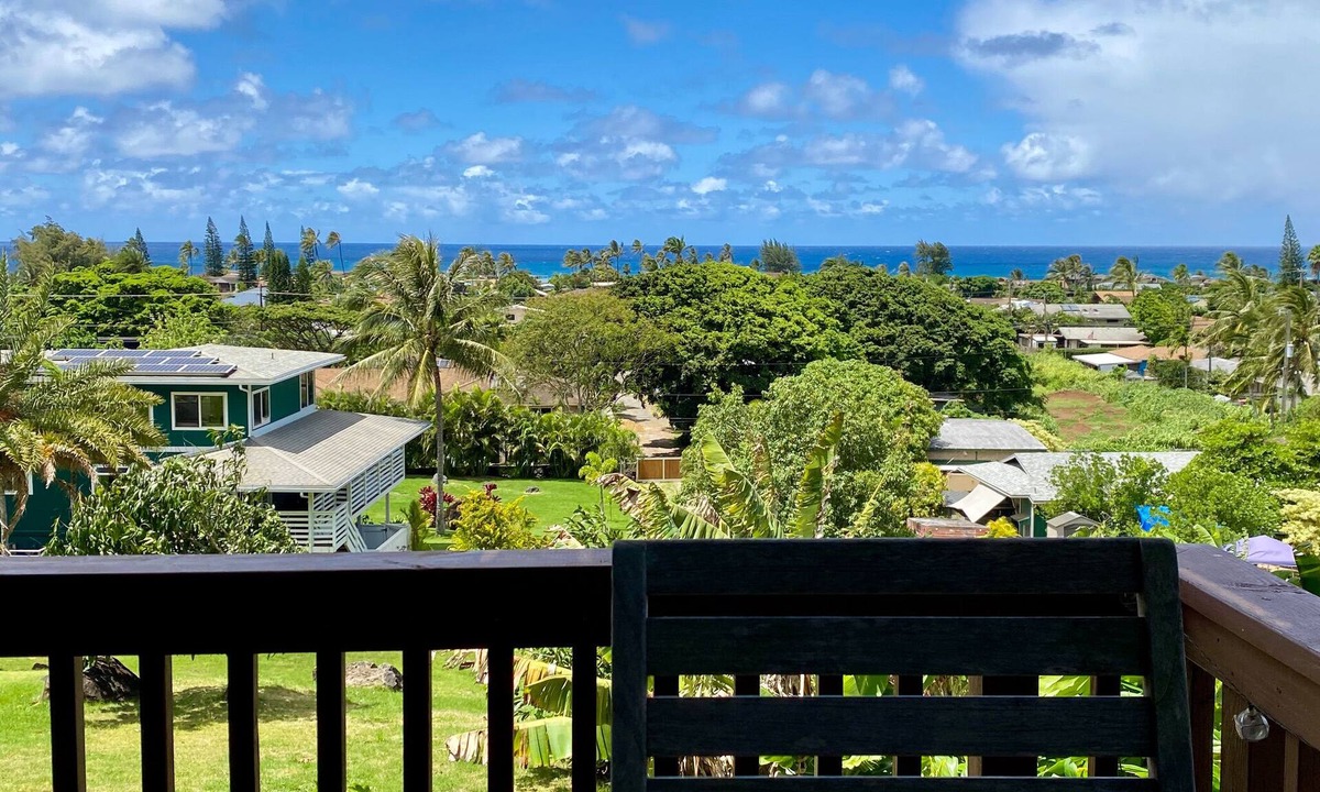 Pupukea Apartment | Private one bedroom studio with spectacular views of Sunset Beach $5k/month