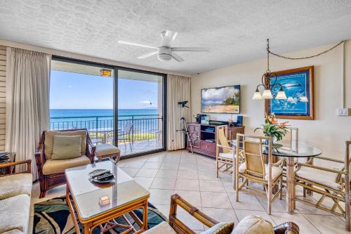 Kihei House | Punahoa Beach 201, Beautiful Renovation, Split AC