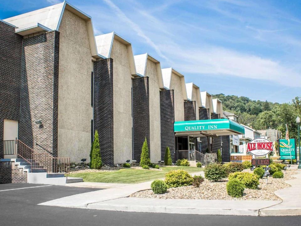 Franklin Hotel | Quality Inn & Conference Center Franklin Downtown