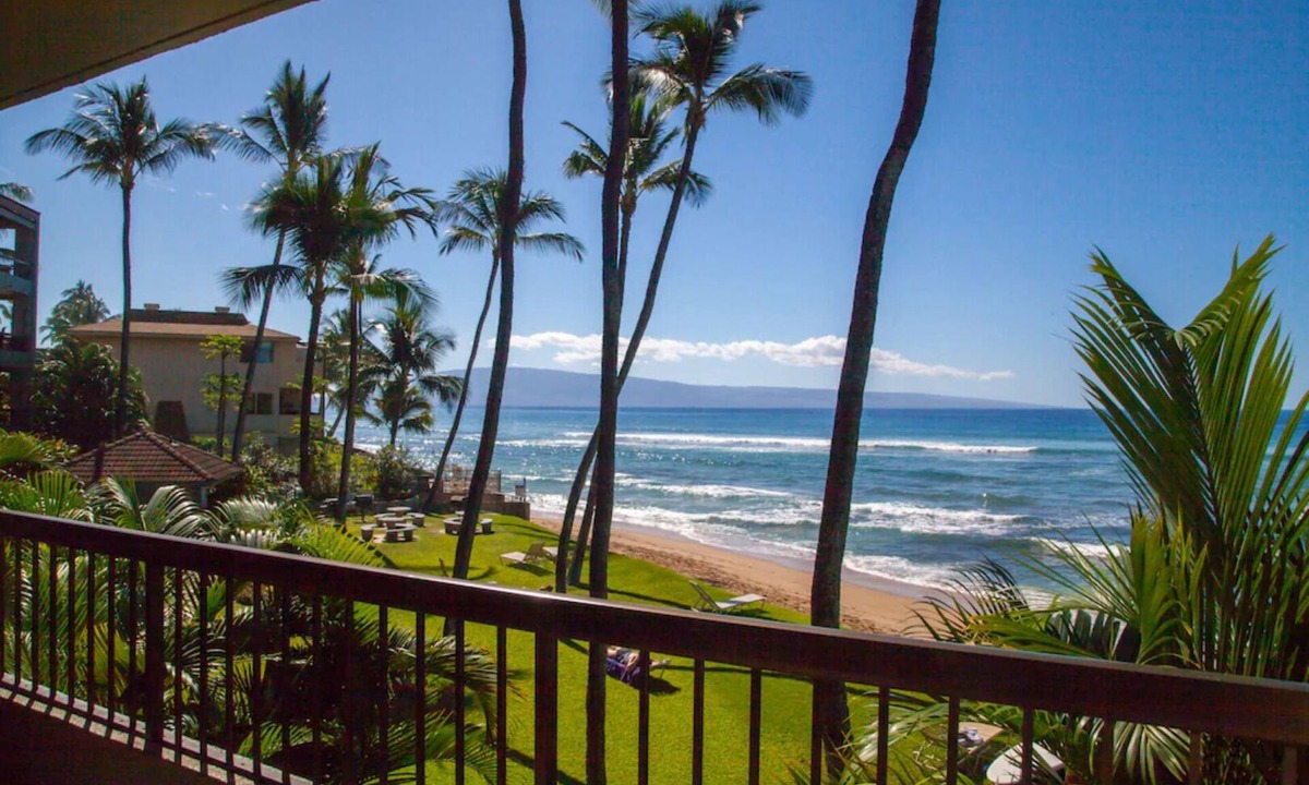 Honokowai Condo | Reduced Rates 8/3-9/3, Pool/Hot Tub Closed for Resurfacing. Ocean/Beach Condo
