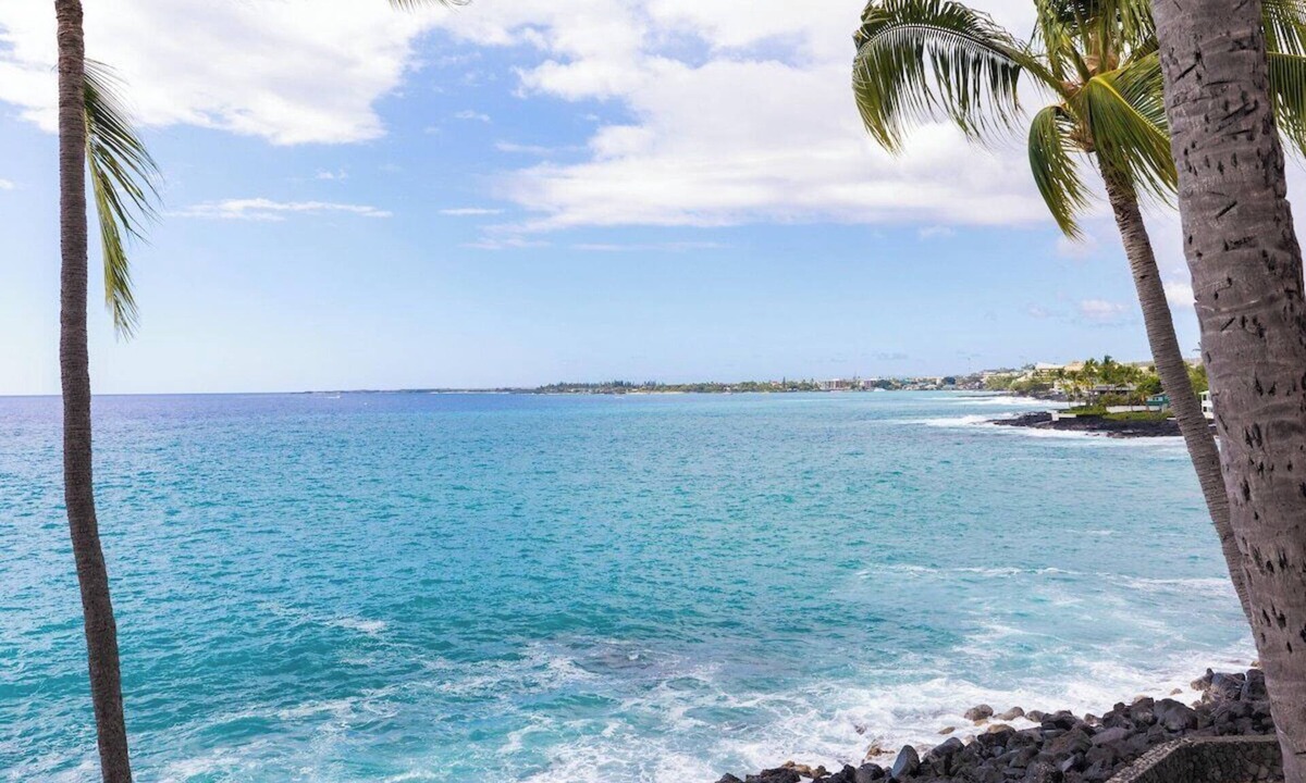 Historic Kailua Village Condo | Sea Village 3312: Oceanfront condo in Kailua-Kona, with stunning views!
