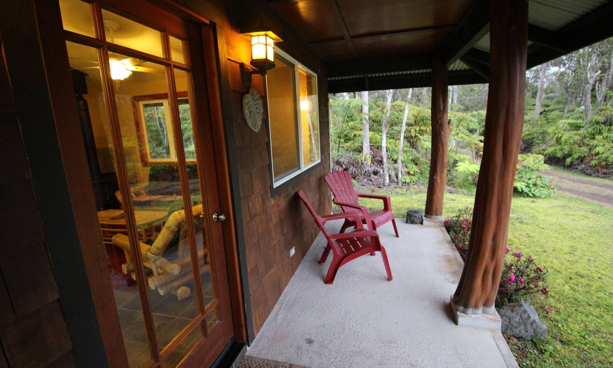 Royal Hawaiian Estates House | Secluded, Quiet Escape Close to National Park on 3 acres