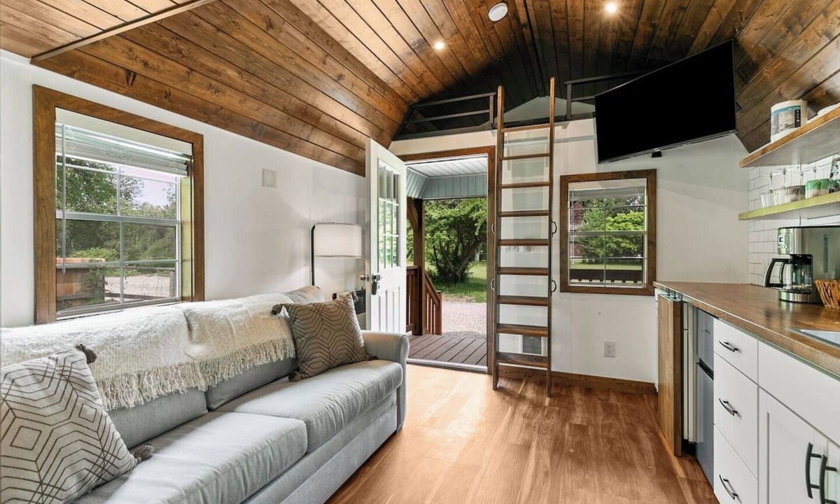 Monroe House | Skykomish River Tiny Home | Fire Pit, River Access