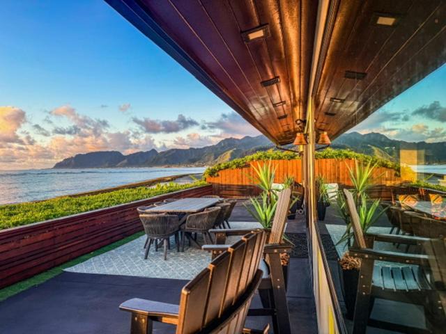 Laie House | SUNRISE at LAIE Private Beachfront Luxury Home with AC