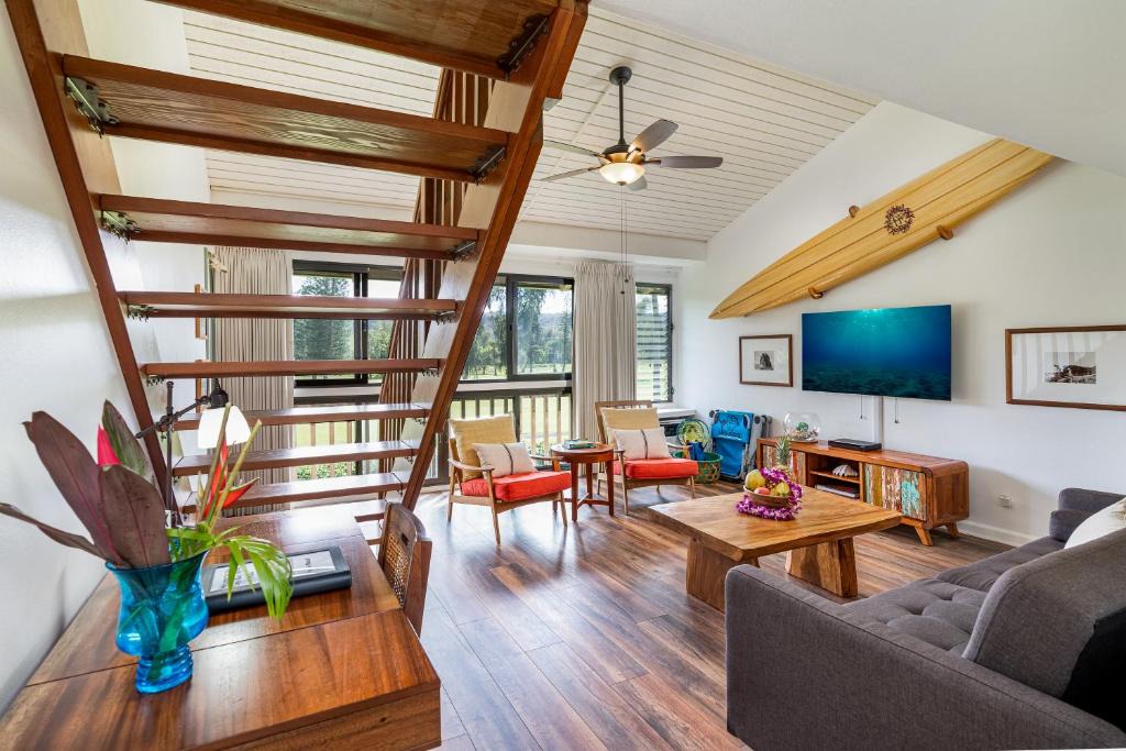 Kahuku Apartment | Turtle Bay West Studio with Loft apts