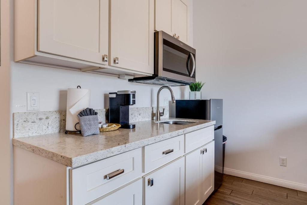 Wailuku Apartment | Unit 14 Waena Inn - Maui Private Suite