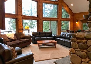208 m² Cabin ∙ 3 bedrooms ∙ 8 guests in Maple Falls