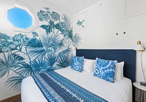 401 Rosemary Beach Inn - Includes Beach Chairs & Complimentary Breakfast + Access to 4 Pools in Rosemary Beach