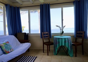 BEACHFRONT vacation Cottage (second floor), steps from the beach!