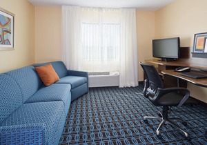 Fairfield Inn & Suites Lexington Keeneland Airport in Lexington