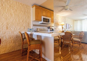 Maalaea Kanai A Nalu 405 Great Ocean Views Pool Great for up to 6 guests