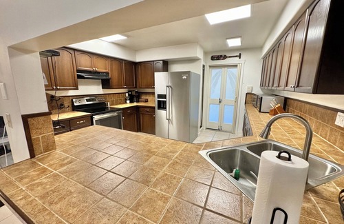 Waikoloa Apartment | 1 Huge Unit 6 Bed 4 Bath Condo in Waikoloa Village