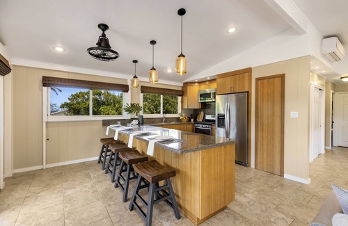 Pupukea House | Ehukai Beach Hale: Ocean View Home With A/C, Steps From Pipeline