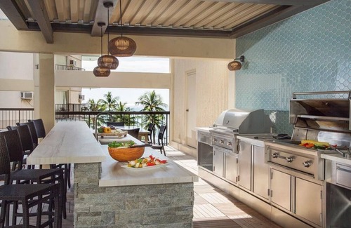 Waikiki Condo | Fabulous Tina’s Waikiki Beach Tower-Free Parking
