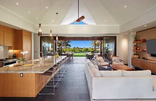 Poipu House | Hale Kai Malia: Spacious, Stylish Ocean View Villa