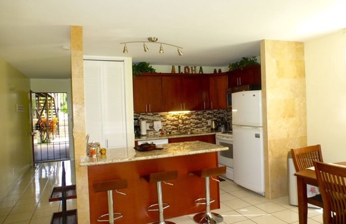 Kahuku Condo | Luxury on Golf course Hawaii North Shore Turtle Bay Free Wifi 2 Free Parking A/C