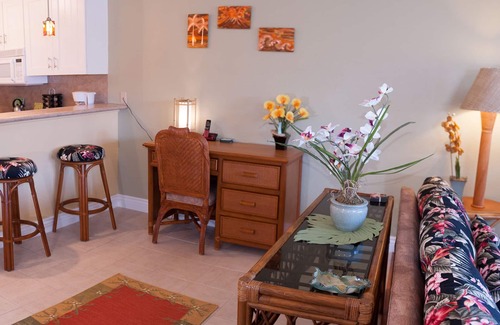 Kailua-Kona Condo | Ocean Front at a Safe Distance! Plus Full View Garden & Pool!