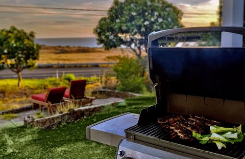 Kamuela House | Oceanview Charmer near Hapuna Beach on Big Island, Massage Chair!