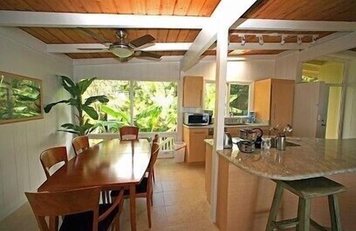 Pupukea House | Waimea Point Oceanfront House - with Air Conditioning